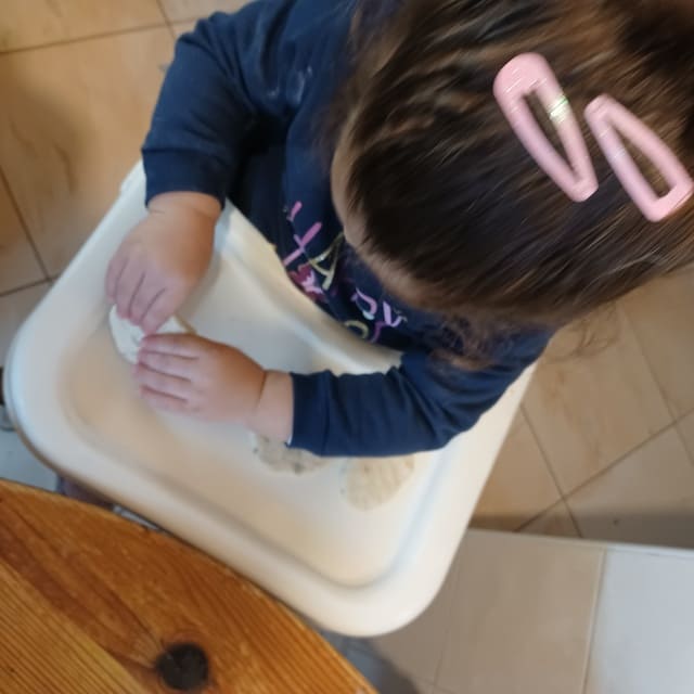 chaise haute accompagner les enfants vers l'autonomie assmat monenfanit fr prise repas, avec beaucoup d'expérience.