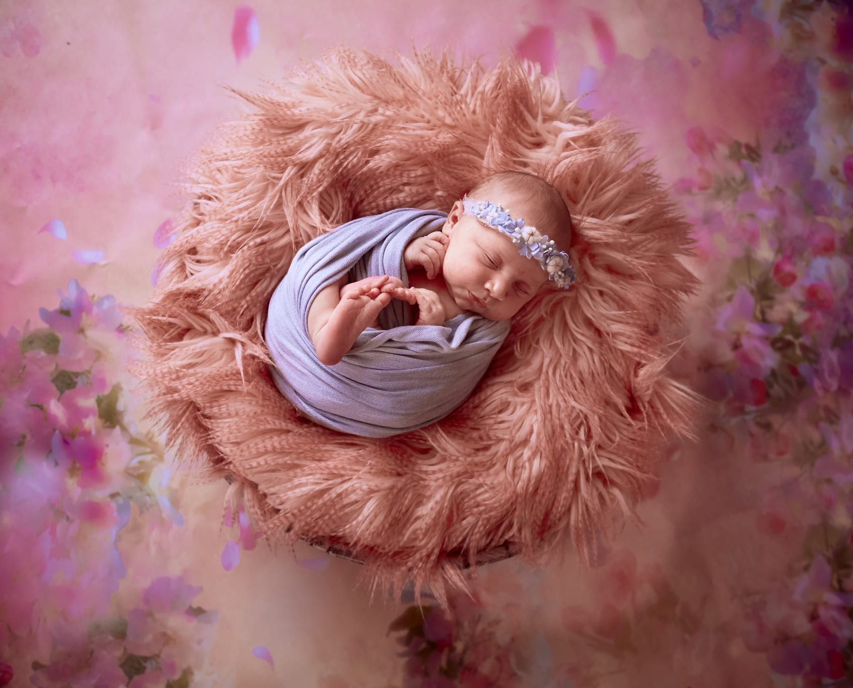 Nourrissons nouveau-né EL KHALIL Christine organise moments de repos et de sieste pour l'enfant que j'accueille, car le sommeil est primordial pour son développement et sa croissance chez assmat